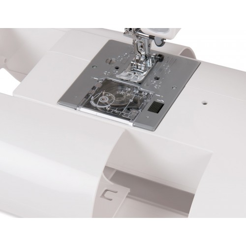 Компьютерная швейная машина Janome DC 50